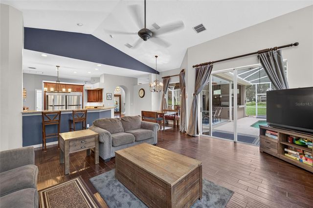13020 SHADOW RUN BOULEVARD, Riverview, FL 33569