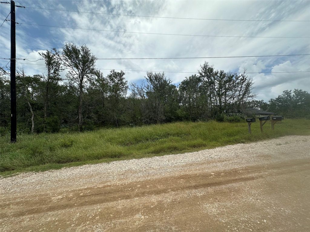 191 Puu Waa Waa LN, Bastrop, TX 78602