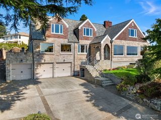 4801 Hyada Boulevard NE, Tacoma, WA 98422