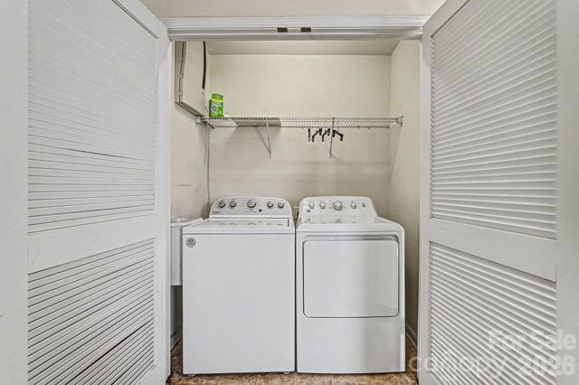 3316 Streamside Drive, Davidson, NC 28036