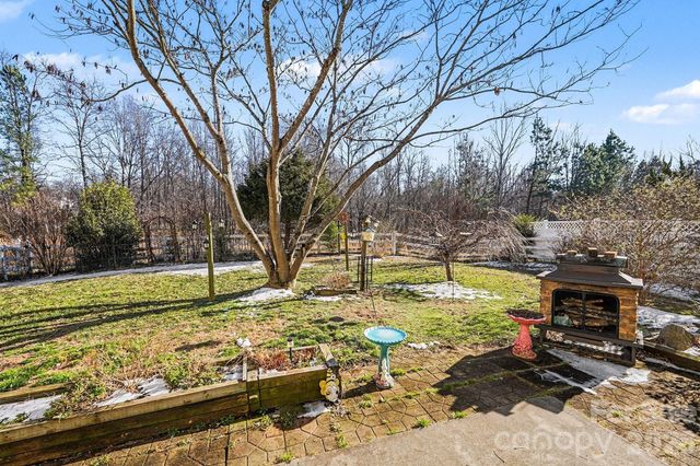 3316 Streamside Drive, Davidson, NC 28036