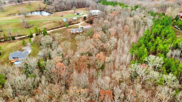 124 Old Lafayette Rd, Big Rock, TN 37023