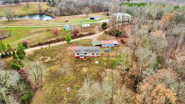 124 Old Lafayette Rd, Big Rock, TN 37023