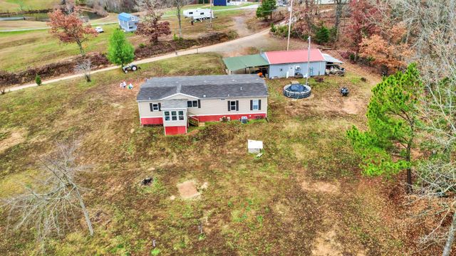 124 Old Lafayette Rd, Big Rock, TN 37023