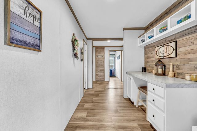 124 Old Lafayette Rd, Big Rock, TN 37023