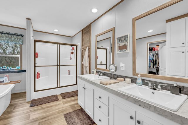 124 Old Lafayette Rd, Big Rock, TN 37023