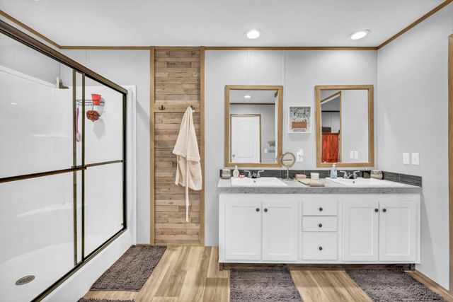 124 Old Lafayette Rd, Big Rock, TN 37023