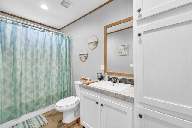 124 Old Lafayette Rd, Big Rock, TN 37023