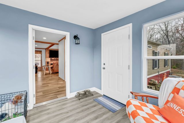 124 Old Lafayette Rd, Big Rock, TN 37023