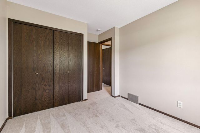 13720 Oakland Drive, Burnsville, MN 55337