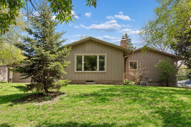 13720 Oakland Drive, Burnsville, MN 55337