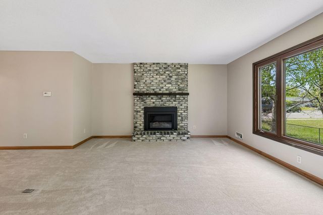 13720 Oakland Drive, Burnsville, MN 55337