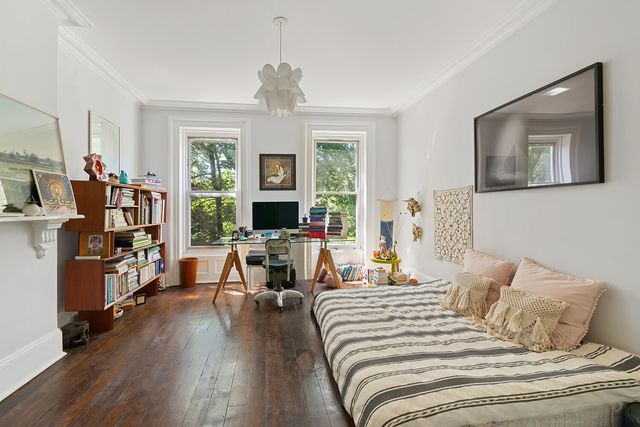 12A MONROE Street, New York City, NY 11238