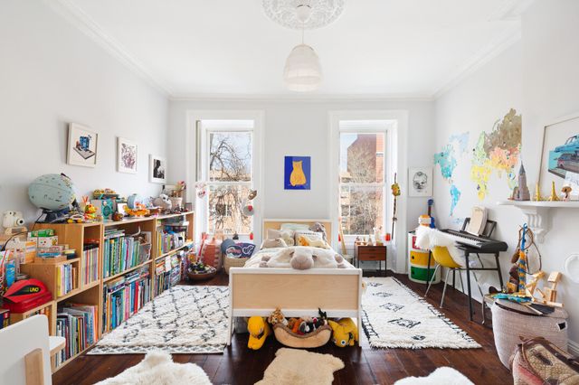 12A MONROE Street, New York City, NY 11238
