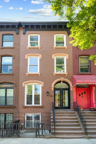 12A MONROE Street, New York City, NY 11238