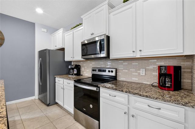 8922 ZURICH LANE, Kissimmee, FL 34747