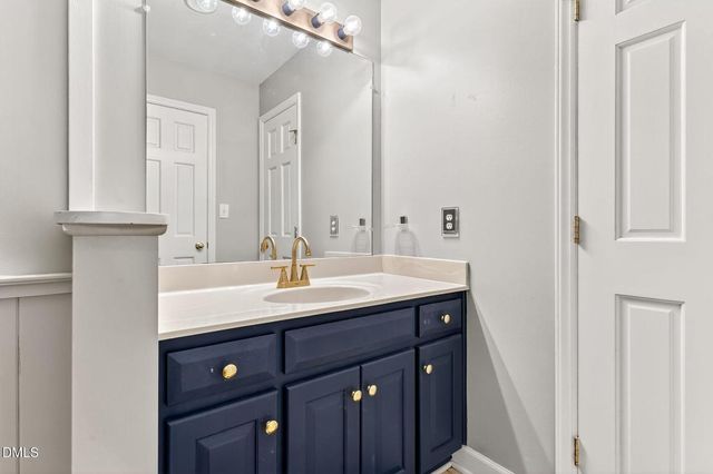 802 N Lincoln Street, Benson, NC 27504