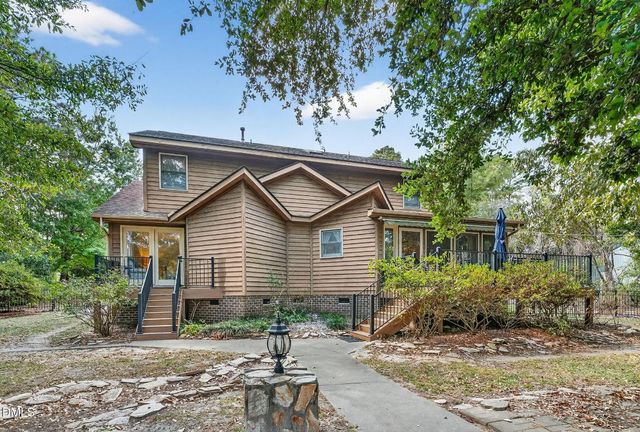 802 N Lincoln Street, Benson, NC 27504