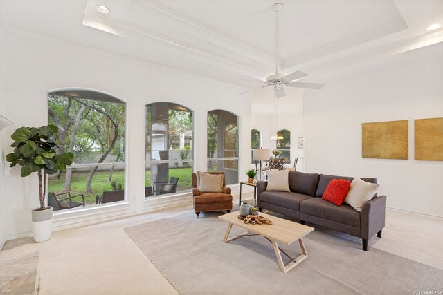12 WESTELM GDNS, San Antonio, TX 78230