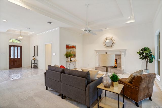 12 WESTELM GDNS, San Antonio, TX 78230
