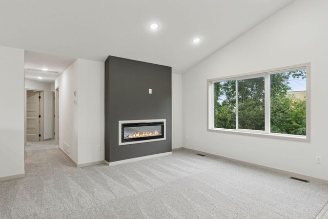 2699 128th Avenue NW, Coon Rapids, MN 55448