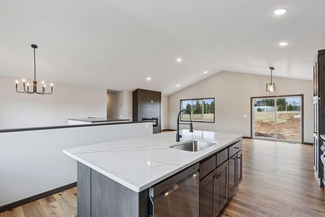 2699 128th Avenue NW, Coon Rapids, MN 55448