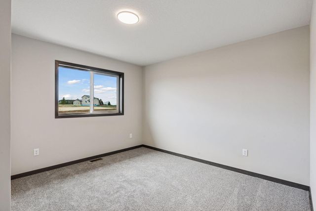 2699 128th Avenue NW, Coon Rapids, MN 55448