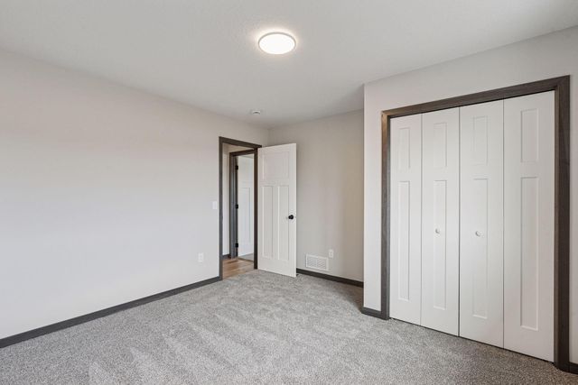 2699 128th Avenue NW, Coon Rapids, MN 55448