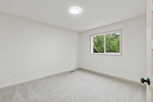 2699 128th Avenue NW, Coon Rapids, MN 55448