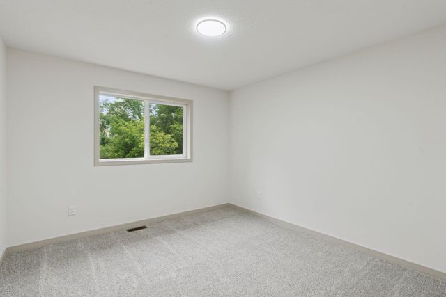 2699 128th Avenue NW, Coon Rapids, MN 55448