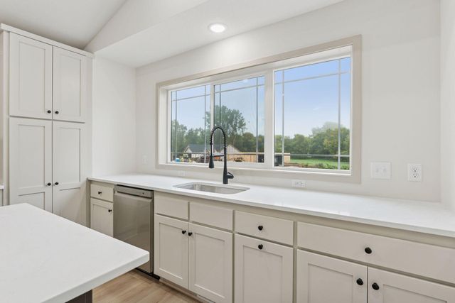 2699 128th Avenue NW, Coon Rapids, MN 55448