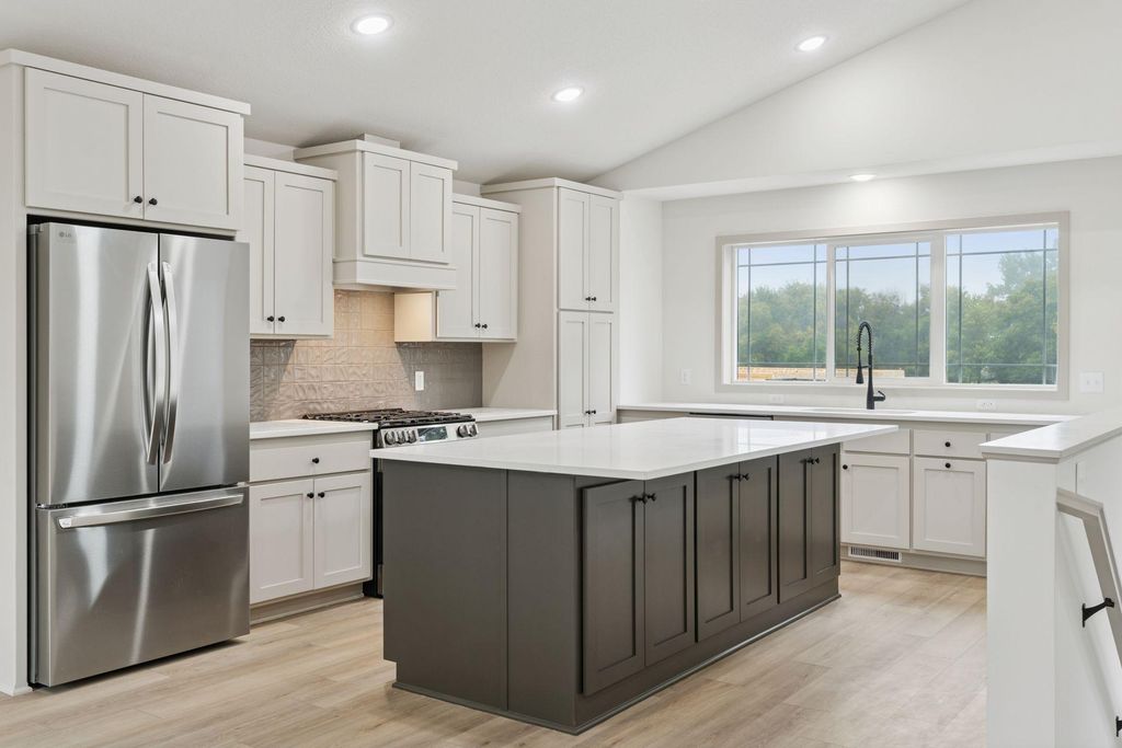 2699 128th Avenue NW, Coon Rapids, MN 55448