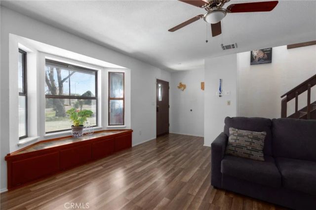 8878 Sabina, Hesperia, CA 92345