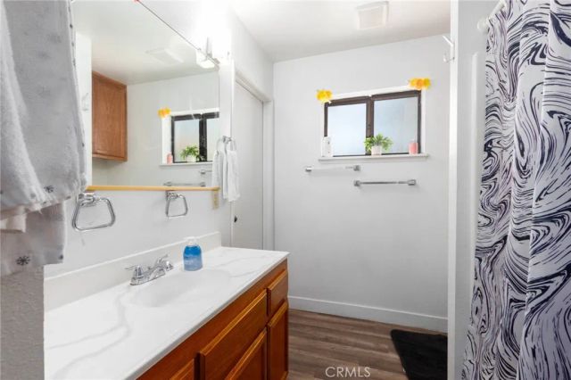 8878 Sabina, Hesperia, CA 92345