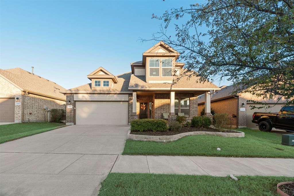 1312 Canary Lane, Argyle, TX 76226