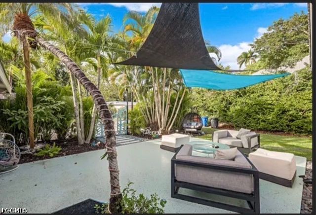 2710 McGregor BLVD, Fort Myers, FL 33901