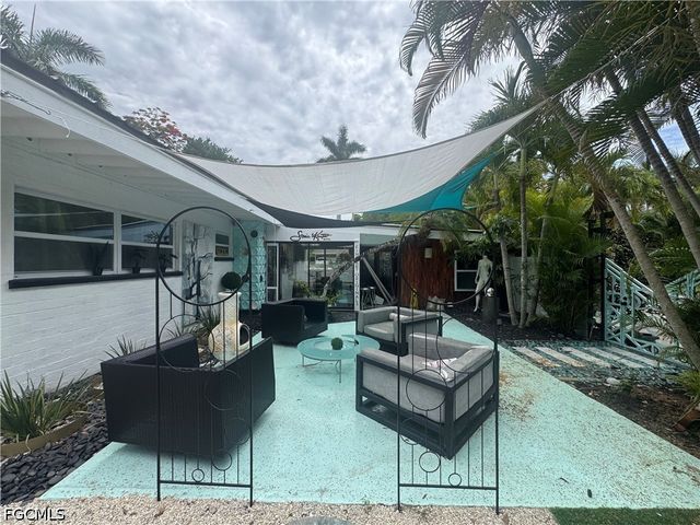 2710 McGregor BLVD, Fort Myers, FL 33901