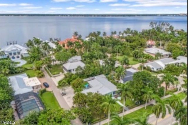 2710 McGregor BLVD, Fort Myers, FL 33901