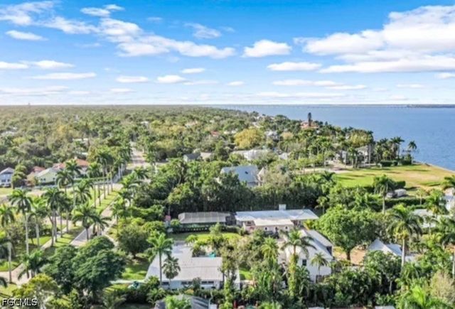 2710 McGregor BLVD, Fort Myers, FL 33901