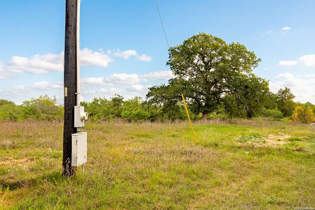 4351 Prairie Lea, Kingsbury, TX 78638