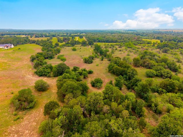 4351 Prairie Lea, Kingsbury, TX 78638