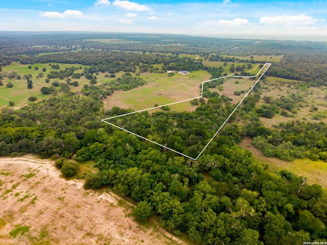 4351 Prairie Lea, Kingsbury, TX 78638