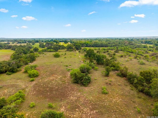 4351 Prairie Lea, Kingsbury, TX 78638