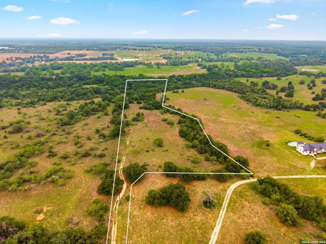 4351 Prairie Lea, Kingsbury, TX 78638