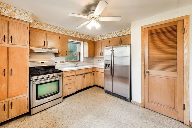 5432 W Windsor Avenue 2A, Chicago, IL 60630