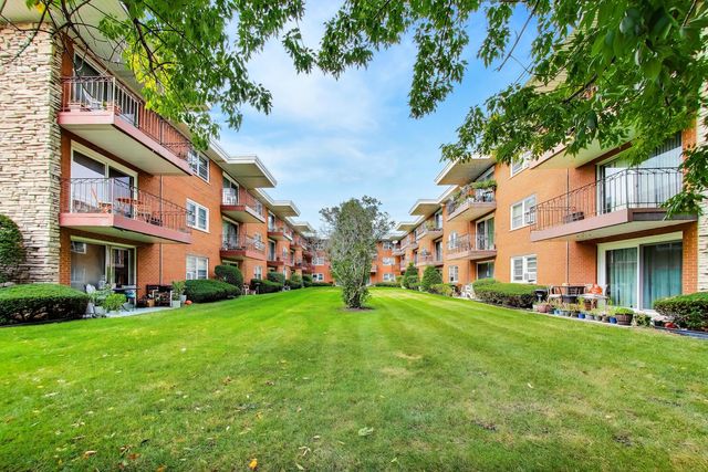 5432 W Windsor Avenue 2A, Chicago, IL 60630