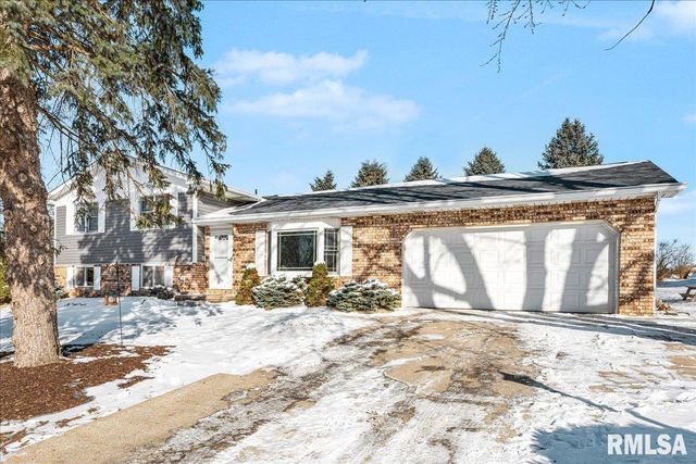 12 LAKEVIEW Drive, Groveland, IL 61535