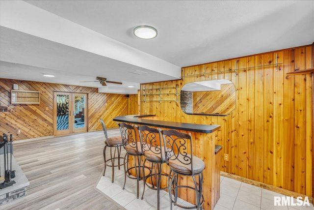 12 LAKEVIEW Drive, Groveland, IL 61535