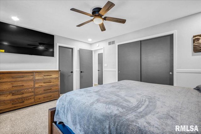 12 LAKEVIEW Drive, Groveland, IL 61535