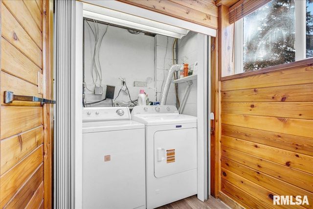 12 LAKEVIEW Drive, Groveland, IL 61535